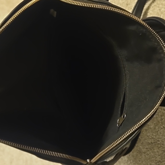 Black Pleather Purse Backpack - Picture 5 of 7